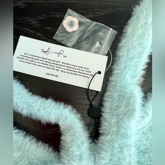 NWT For love and lemons Devon Luxe Plush Fuzzy Cropped Lounge Bra Crop top - Picture 10 of 16